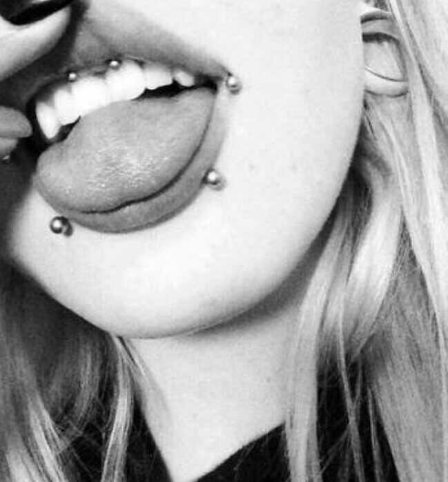 Dudağıma Snake Bite Piercing Yaptırdım Sizce Nasıl??