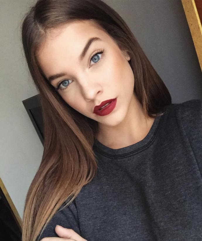 Barbara Palvin sizce nasıl???