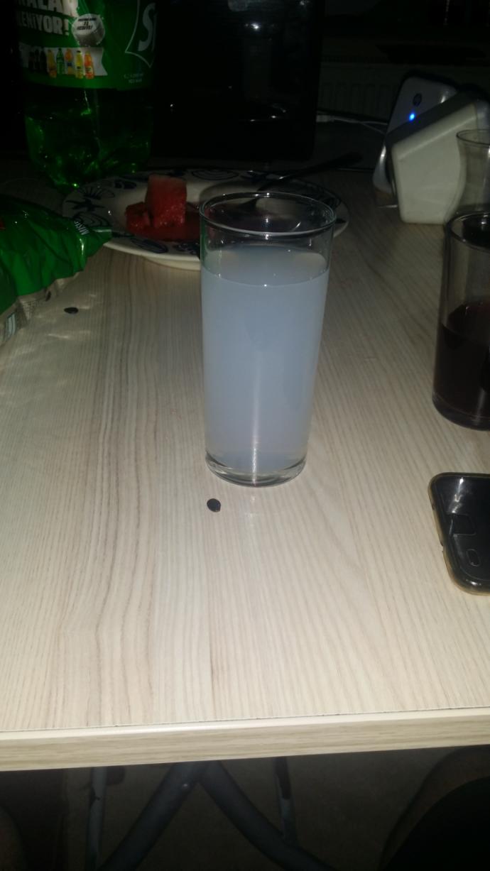 El yapımı incir rakısı seven var mı gençler 🍻?