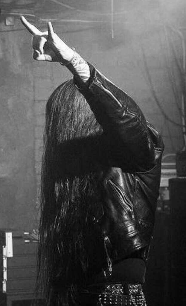 Gothic tarzını beğeniyor musunuz? Gothicler hakkında ne düşünüyorsunuz?