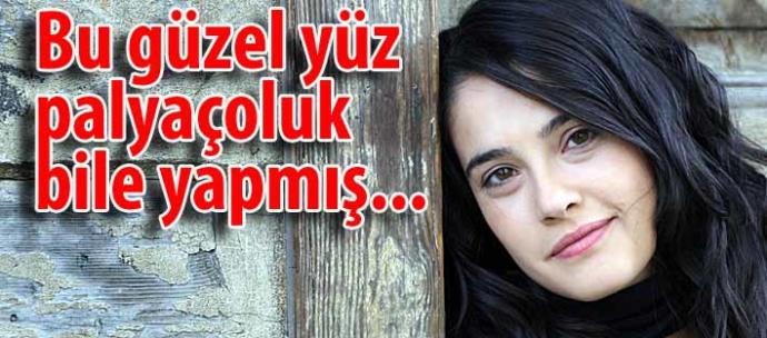 Gözaltı torbası olan bir kız itici midir?