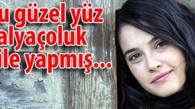 Gözaltı torbası olan  bir  kız itici midir?