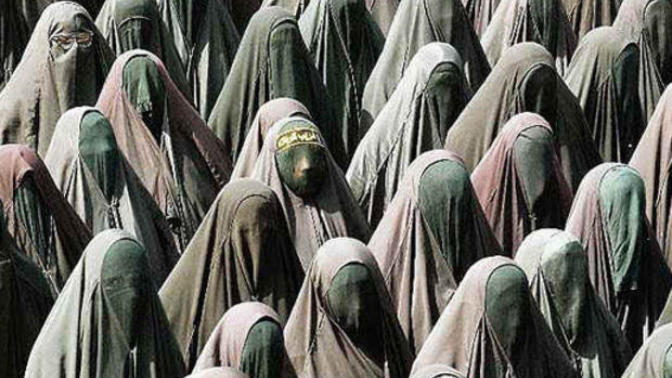 Şeriat'mı Laiklik'mi?