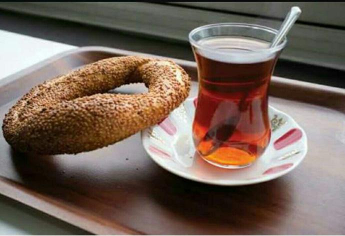 Simit ayran mı? Simit çay mı??