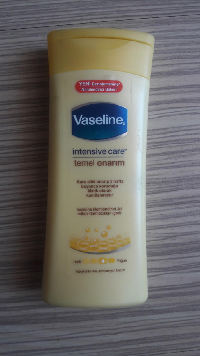 VASELINE CİLDE SÜRÜLÜR MÜ VE İŞE YARAR MI?