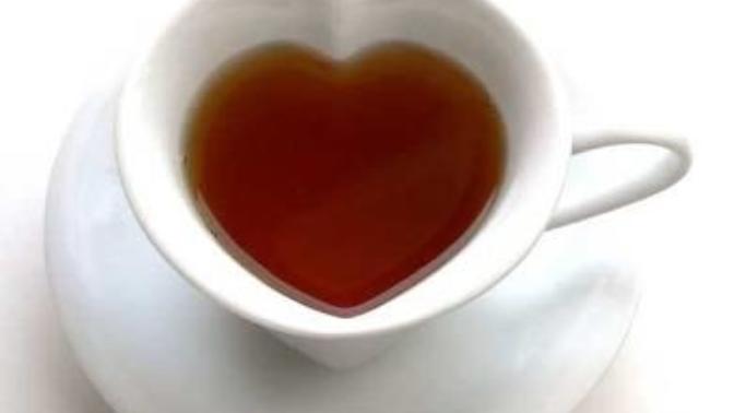 Çay içerken Fincan mı Cam Bardak mı?