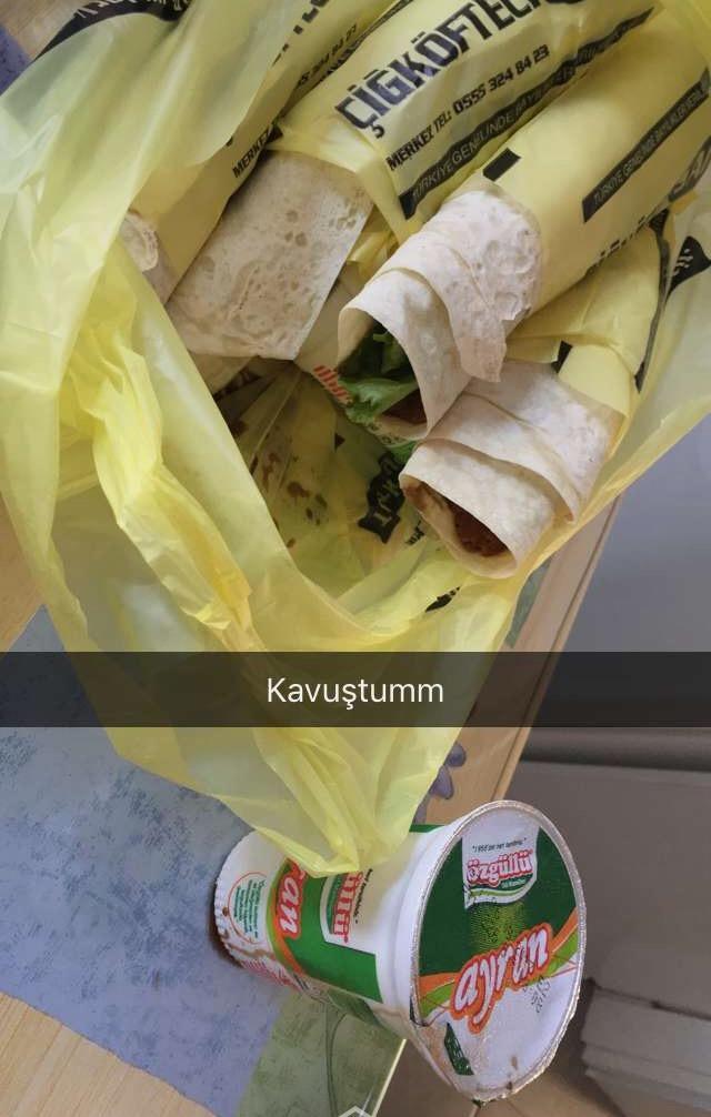Bir oturuşta kaç tane çiğ köfte dürümü yiyebilirsiniz?