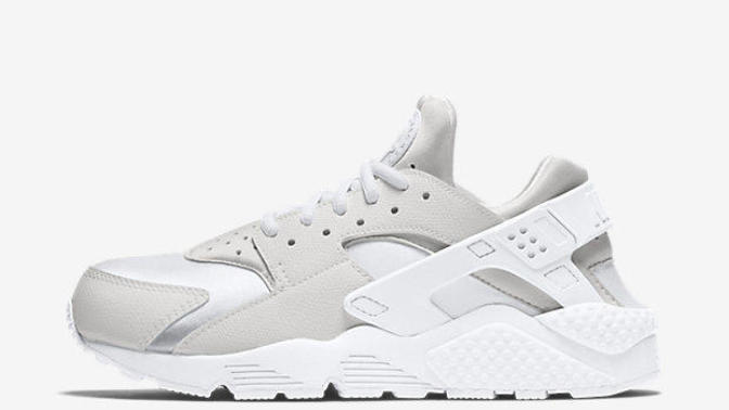 Nike Huarache almak istiyorum sizce muhteşem değiller mi?