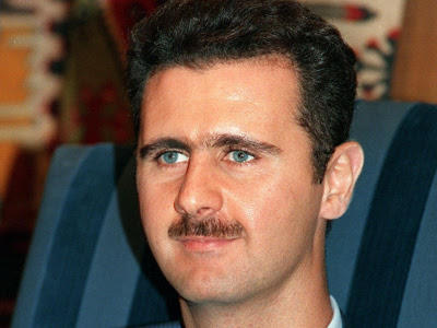 Bu esad hem sarı bıyıklı, hemde mavi gözlü ama arap, sizcede ilginç değil mi?