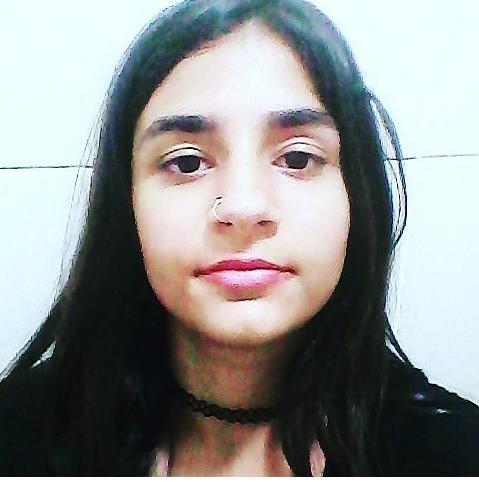 Sizce piercing fake mi gerçek mi?