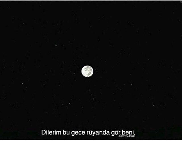 Bu gece rüyamda beni görmen dileğiyle... (öm)?