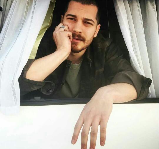 Çağatay Ulusoy'un eski hali mi daha iyi yoksa yeni hali mi??