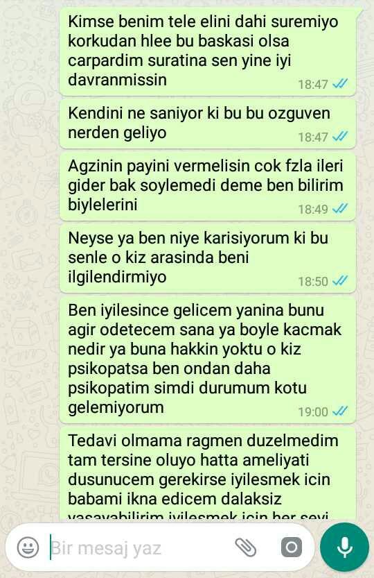 sizce yazar mı bana ? benden vazgecip bir anda siler mi ya 😔??