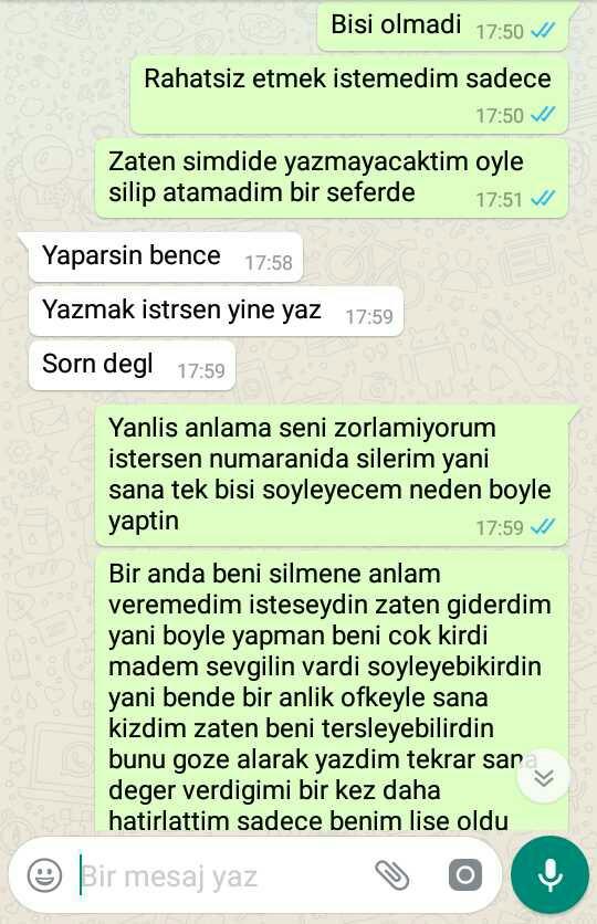 sizce yazar mı bana ? benden vazgecip bir anda siler mi ya 😔??