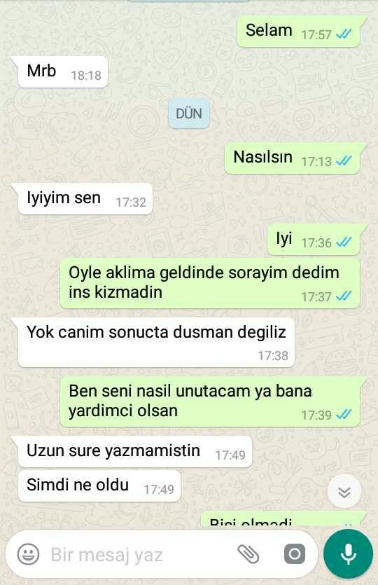 sizce yazar mı bana ? benden vazgecip bir anda siler mi ya 😔??