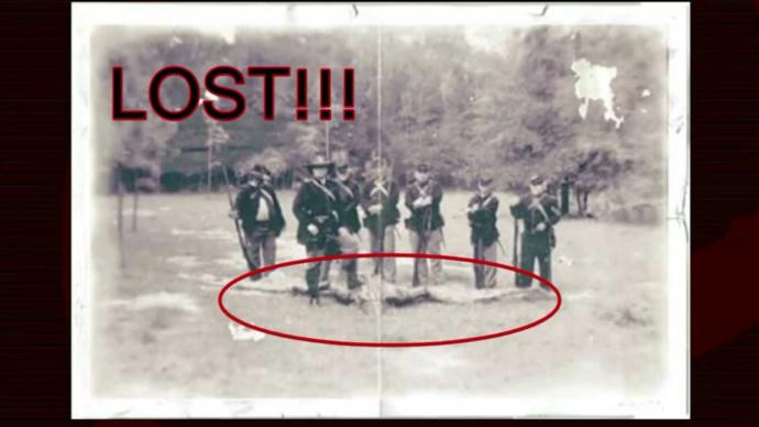 Dinazorlar Hâlâ Yaşıyor mu !!??