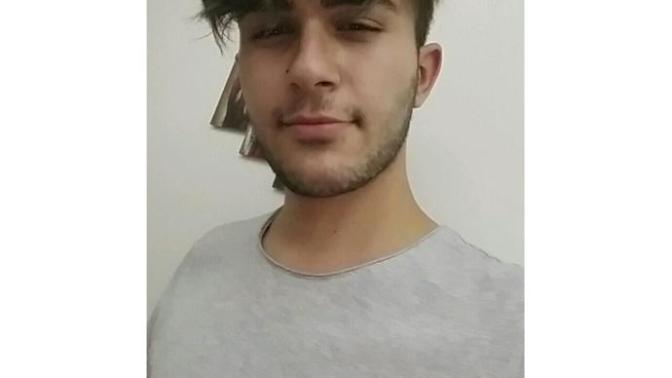 Arkadaşlar saçım uzadıkça karman çorman oluyor, ne önerirsiniz?
