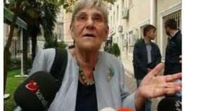 Eleştirilerden bıkan Canan Karatay'ın "Ne b*k yerseniz yiyin" demesi hakkında ne düşünüyorsunuz?