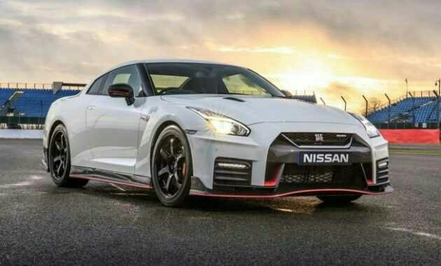 Dünyanın en hızlı arabası Nissan Gtr ,Havası  bir  başka tabi kim ister hediye etmemi😃?