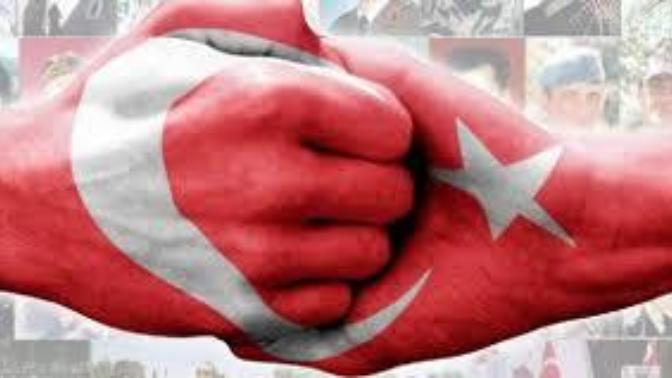 ℂ⋆ BU VATANIN EKMEĞİNİ YİYİP İHANET EDEN GÜN GELİR EKMEĞİ YEDİĞİ YERDEN KURŞUNU YER. ℂ⋆ BU SÖZ HAKKINDA NE DÜŞÜNÜYORSUNUZ?