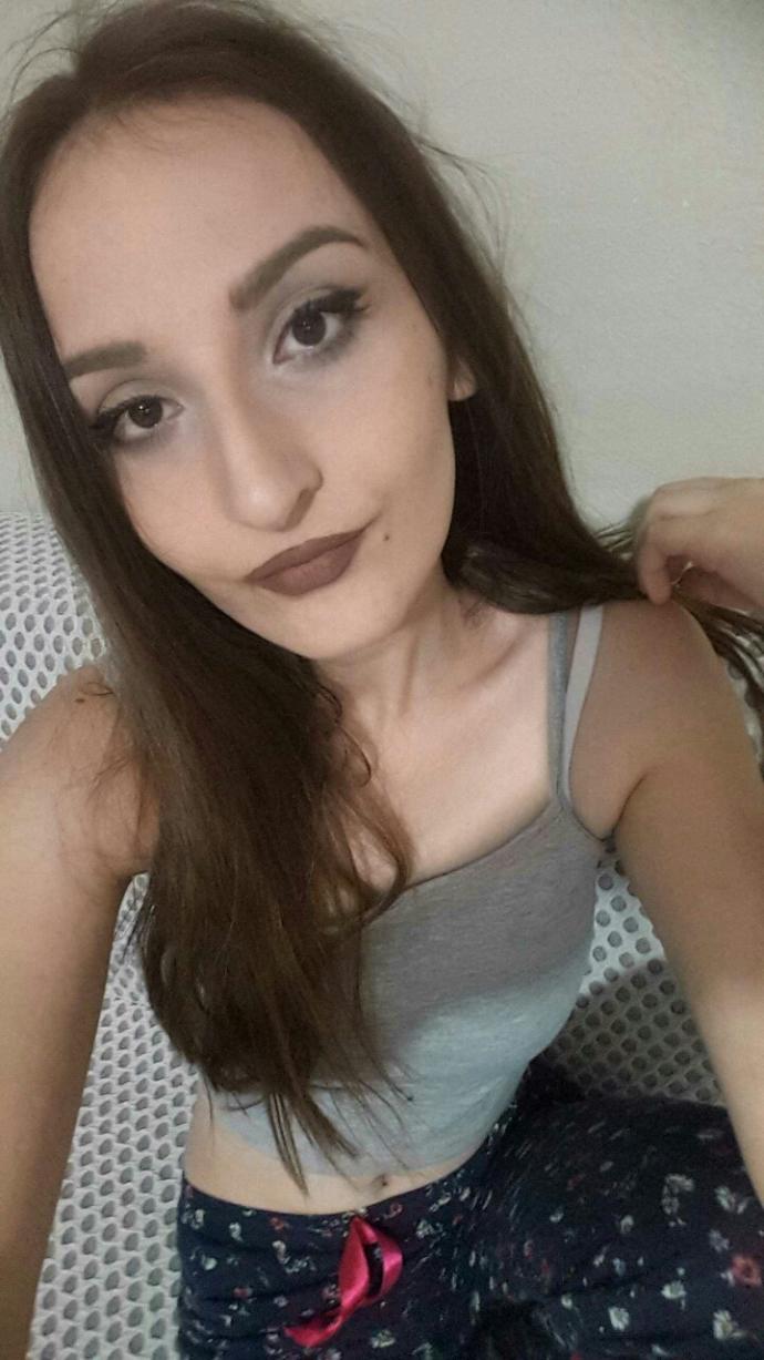 Burun estetigi yaptırsam nasil olurum gerek varmı??