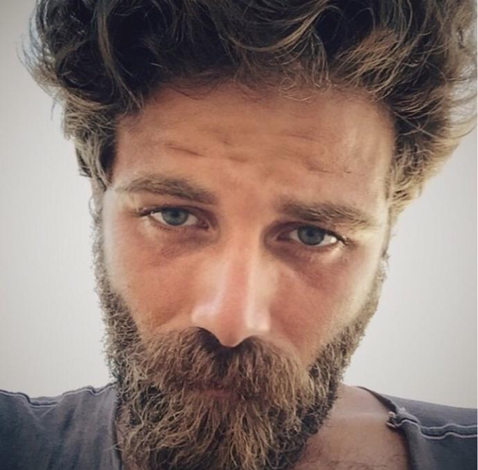 Kıvanç Tatlıtuğa aşırı benzemiyor mu ?