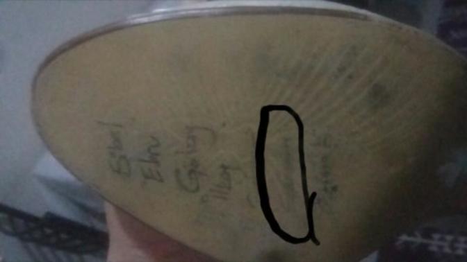 Sizde de gelin ayakkabısının altına isim yazma adeti var mı? İnanıyor musunuz bu saçmalıklara?