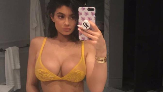 Sizce kylie jenner'ın elmas bölgesi nasıl?