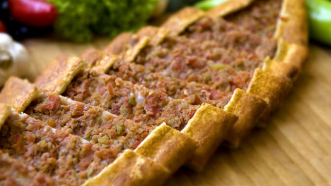 Kıymalı pide mi, patatesli pide mi?