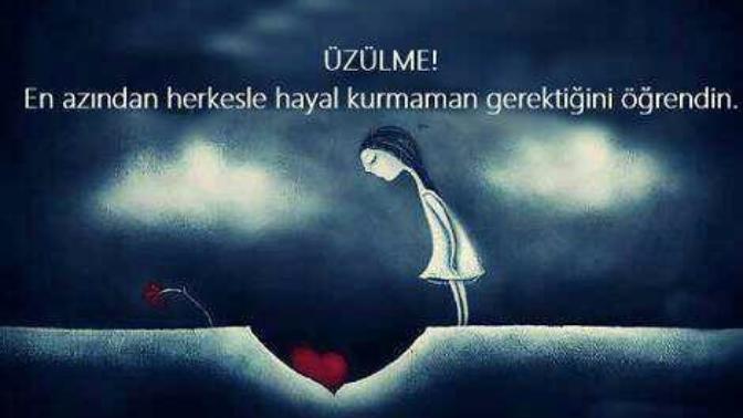 Bir günde dört mevsim yaşanırmış yaa şu an sonbaharım sanırım. sen Şu an hangi mevsimdesin?