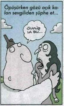 Sizce flört ve aşk ilişkilerinde dudaktan öpüşmek  ya da cinsel ilişki şart mı?