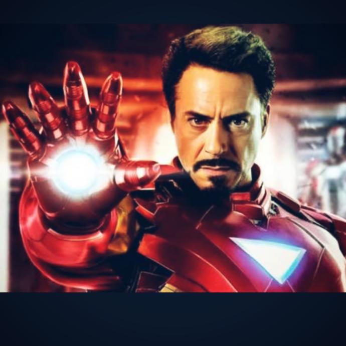 Tony Stark karizma adam degilmi ?