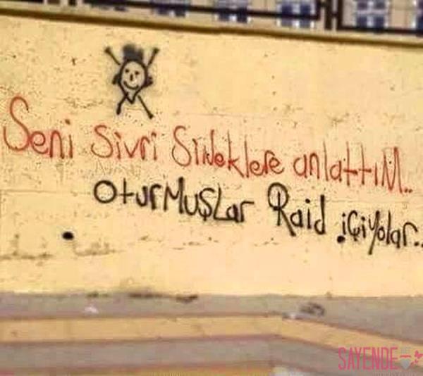 Şu ana kadar rastladığın en güzel duvar yazısı ?