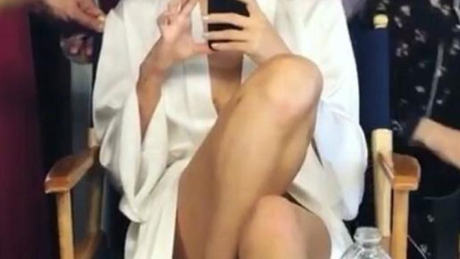 Selena Gomez hayatı boyunca kaç kişiyle ilişki yaşamıştır?
