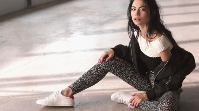 Demet Özdemir'den açıklama: Erkeklerden gelenleri açmıyorum. Demet Özdemir sizce haklı mı?