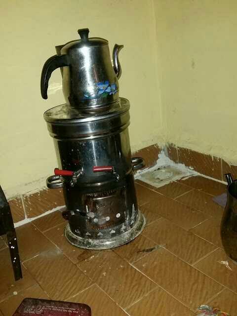 Ben balkonda semaver keyfi yapiyorum peki siz??