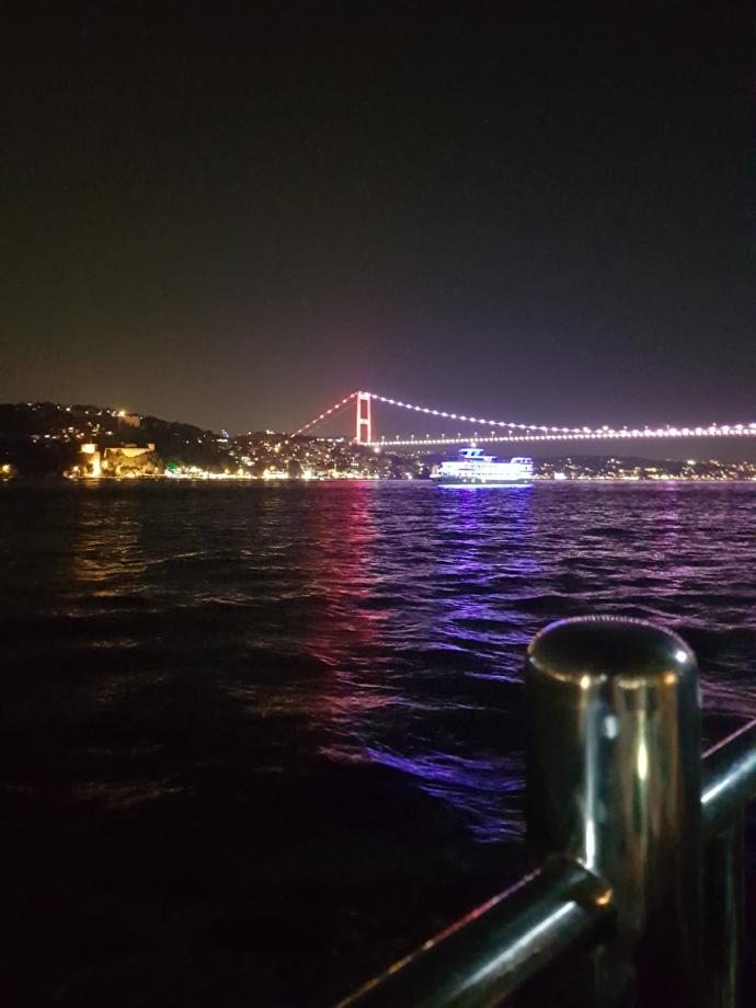 Gece gece napıyorsunuz bakalım burada🖐?