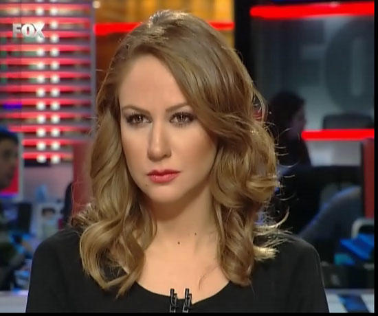 En güzel ana haber spikerini seciyoruz sizce hangisi en güzel ?