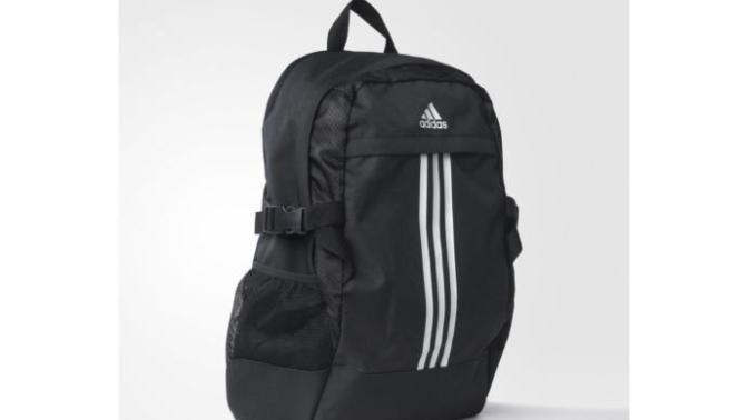 Adidas çanta mı nike çanta mı?