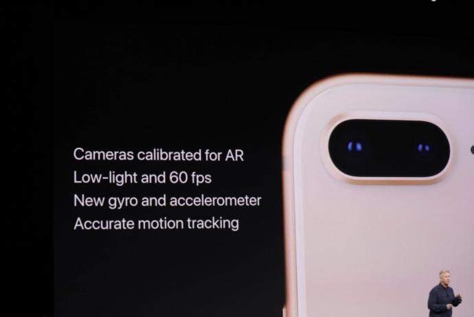 İPhone 8 ve iPhone 8 Plus'ın fiyatı, özellikleri belli oldu. Nasıl buldunuz yeni iPhone'u?