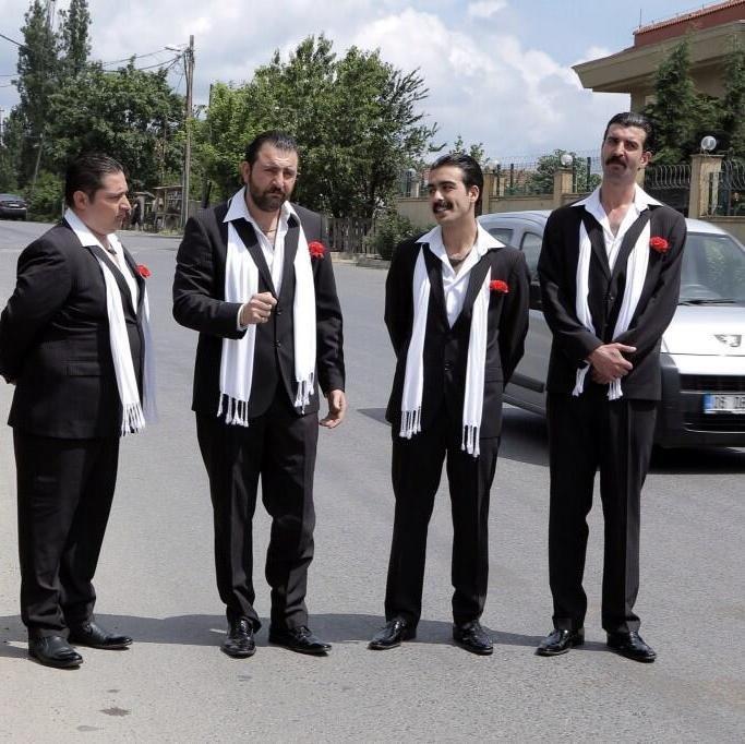 Mafyalar Nasıl Giyinir?