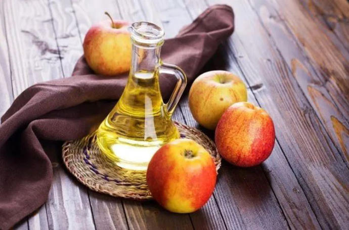 Dudakta Çıkan Uçuklara Ne İyi Gelir? Uçuk Nasıl Geçer?
