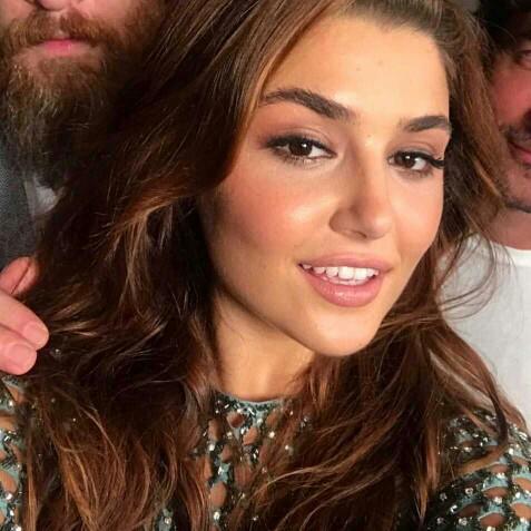 Hande mi ? Merve mi ??