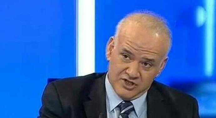 Favori futbol yorumcusu hangisi??
