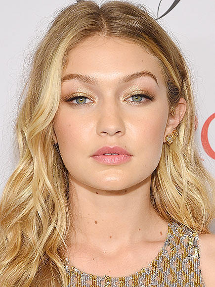 Gigi Hadid güzel mi sizce?