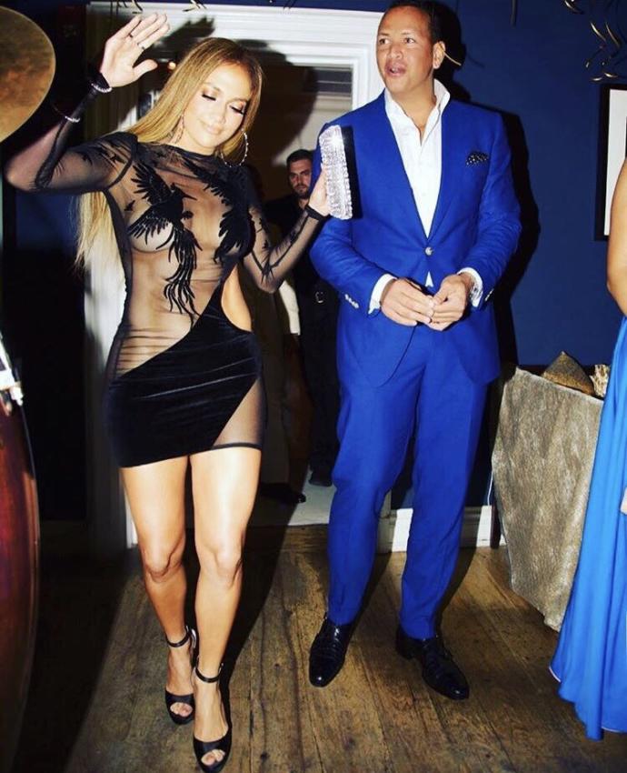 Jennifer Lopez ne yiyip içiyor da 48 yaşında bu kadar iyi görünmeyi başarıyor dersiniz?