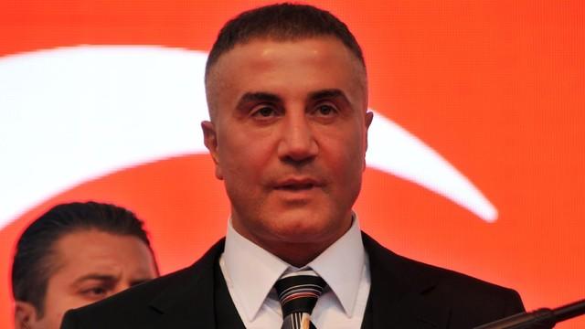 Cem Uzan'mı Sedat peker'mi hangisi daha kurnaz zeki?