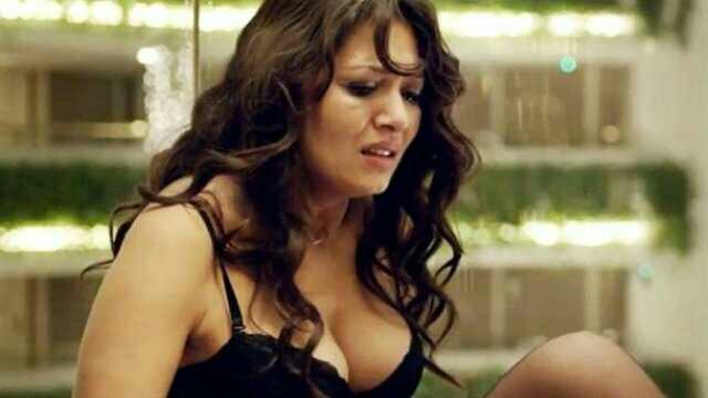 Nurgül Yeşilçay?