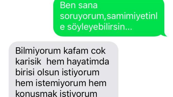 Kıza benimle konuşmak isteyip istemediğini sordum. Aşağıdaki gibi cevap verdi. Sizce ne yapmalıyım?
