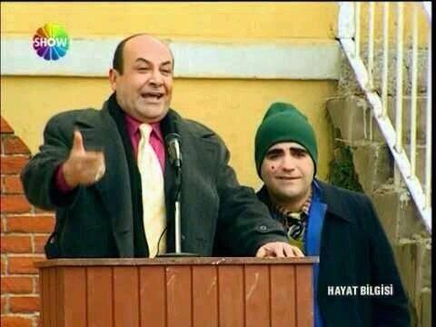 Hatırladıkça sizi gülmekten kırıp geçiren , unutamadığınız okul müdürü sözleri var mı ?